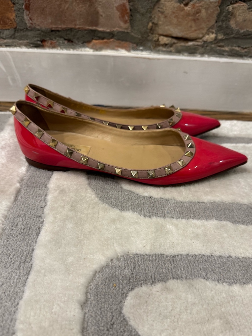 Valentino Garavani Rockstud Patent Leather Flats